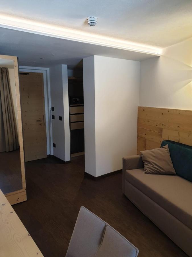 Alpen Hotel Vidi Madonna Exteriör bild