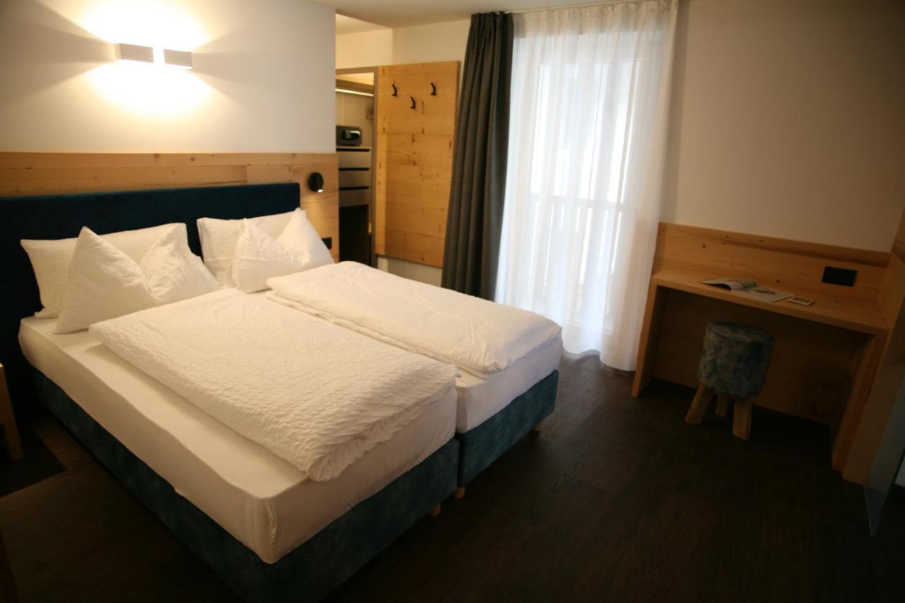 Alpen Hotel Vidi Madonna Exteriör bild